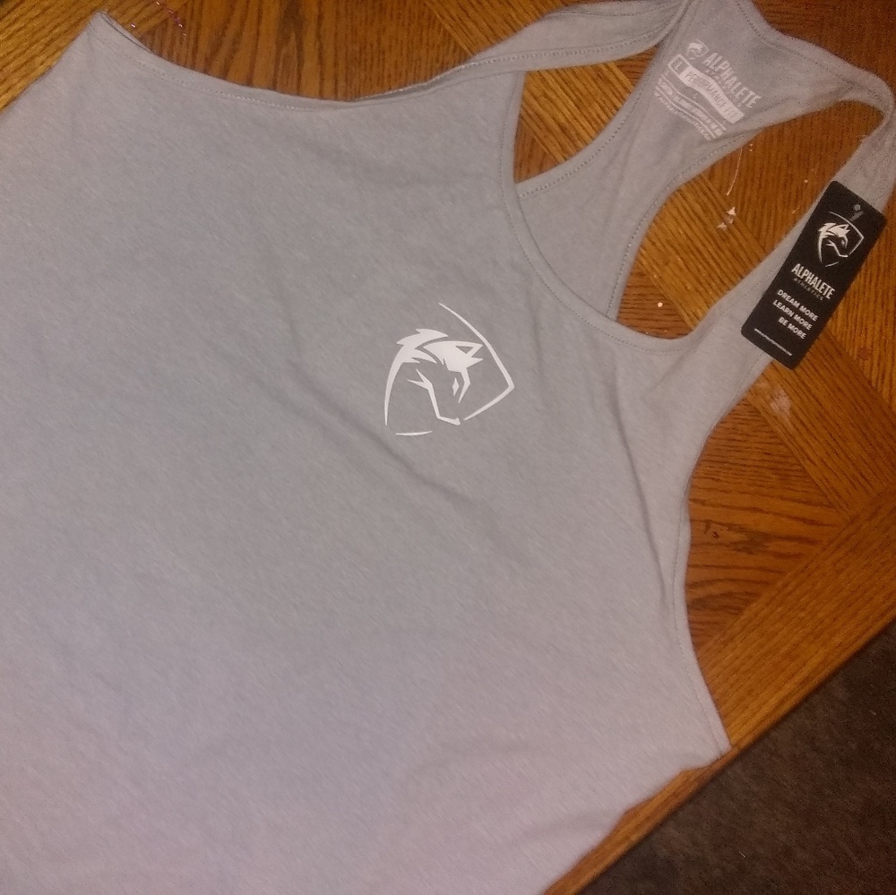 Alphalete shirt - Picture 1 of 2